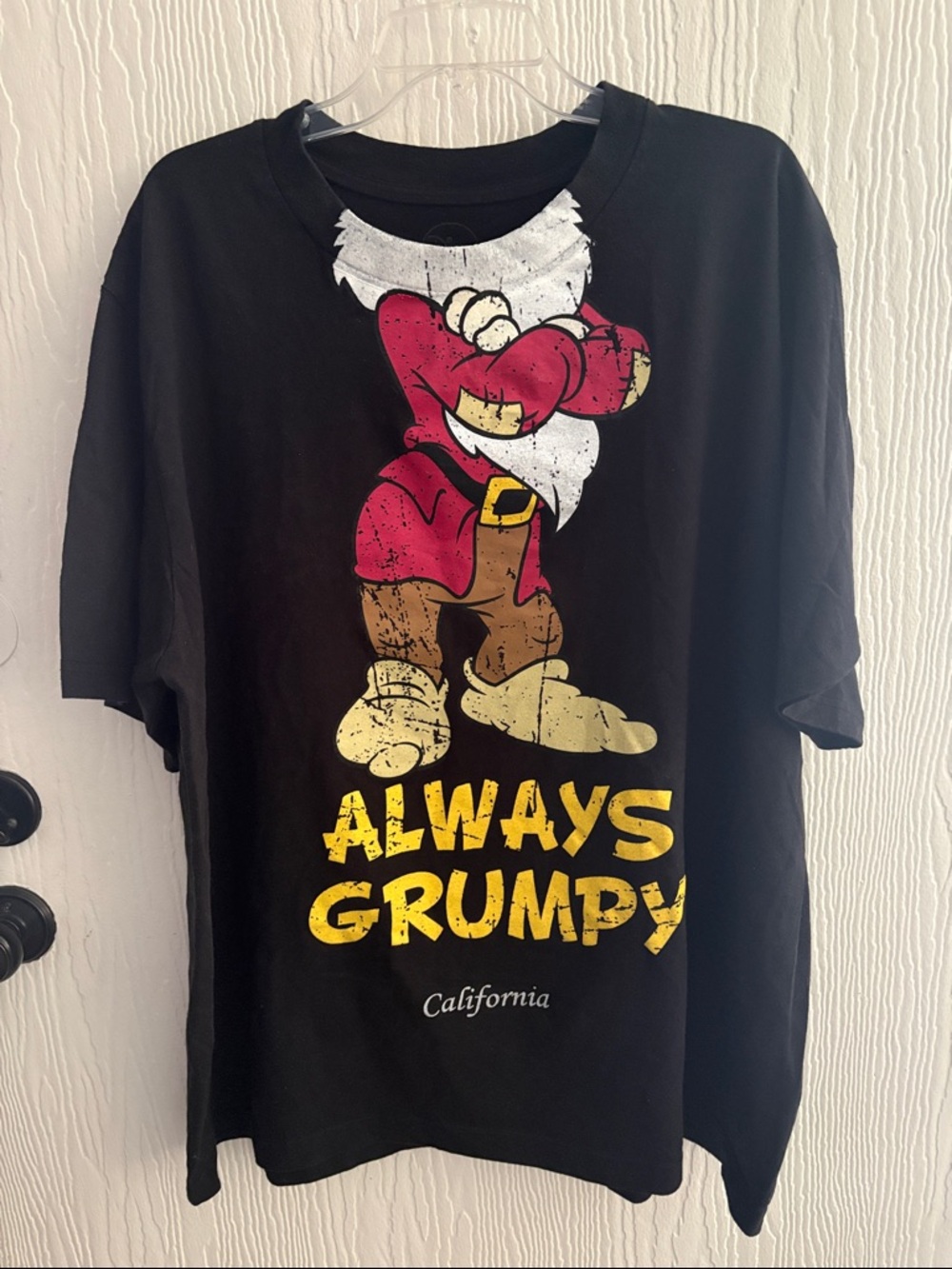 Disney 2XL “Always Grumpy'” Graphic Tee from California